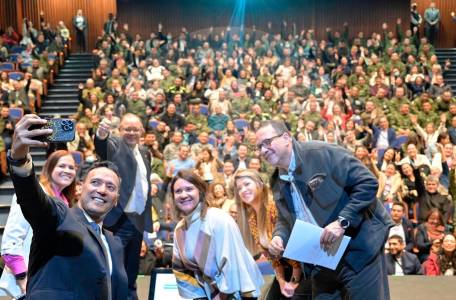 ministro-defensa_47943724_20250524230751