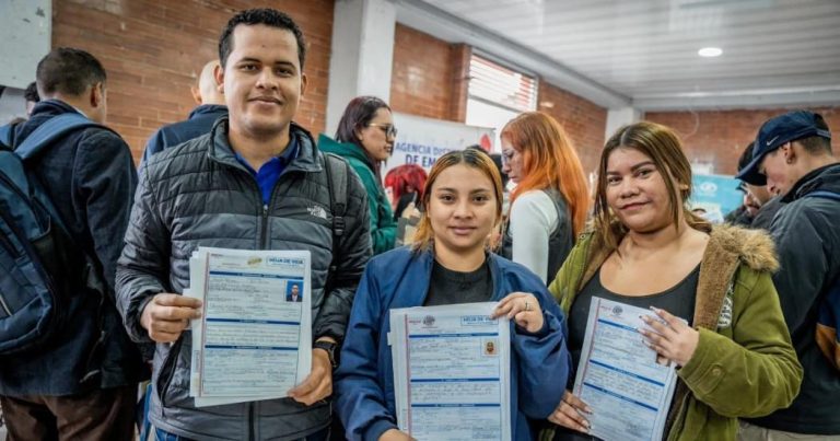 Trabajos sí hay en Bogotá 50 vacantes en áreas comerciales jueves 22 de mayo