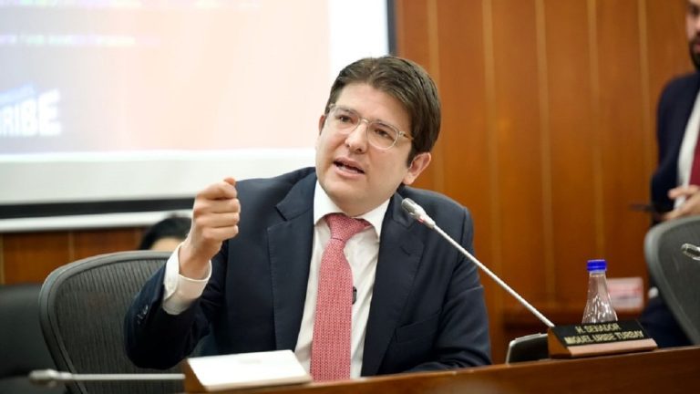 fiscalia_anuncia_avances_en_investigacion_por_miguel_uribe