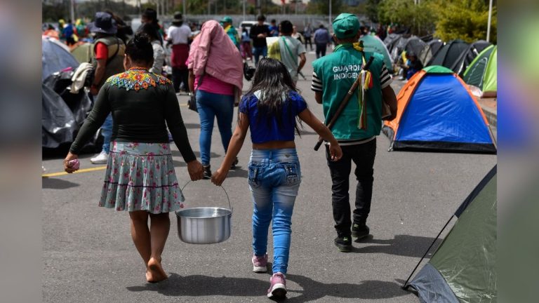 indigenas_embera_unidad_nacional_de_tierras_retorno_asentamiento_bogota_noviembre_2024