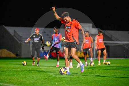 seleccion-colombia_48028169_20250605115926